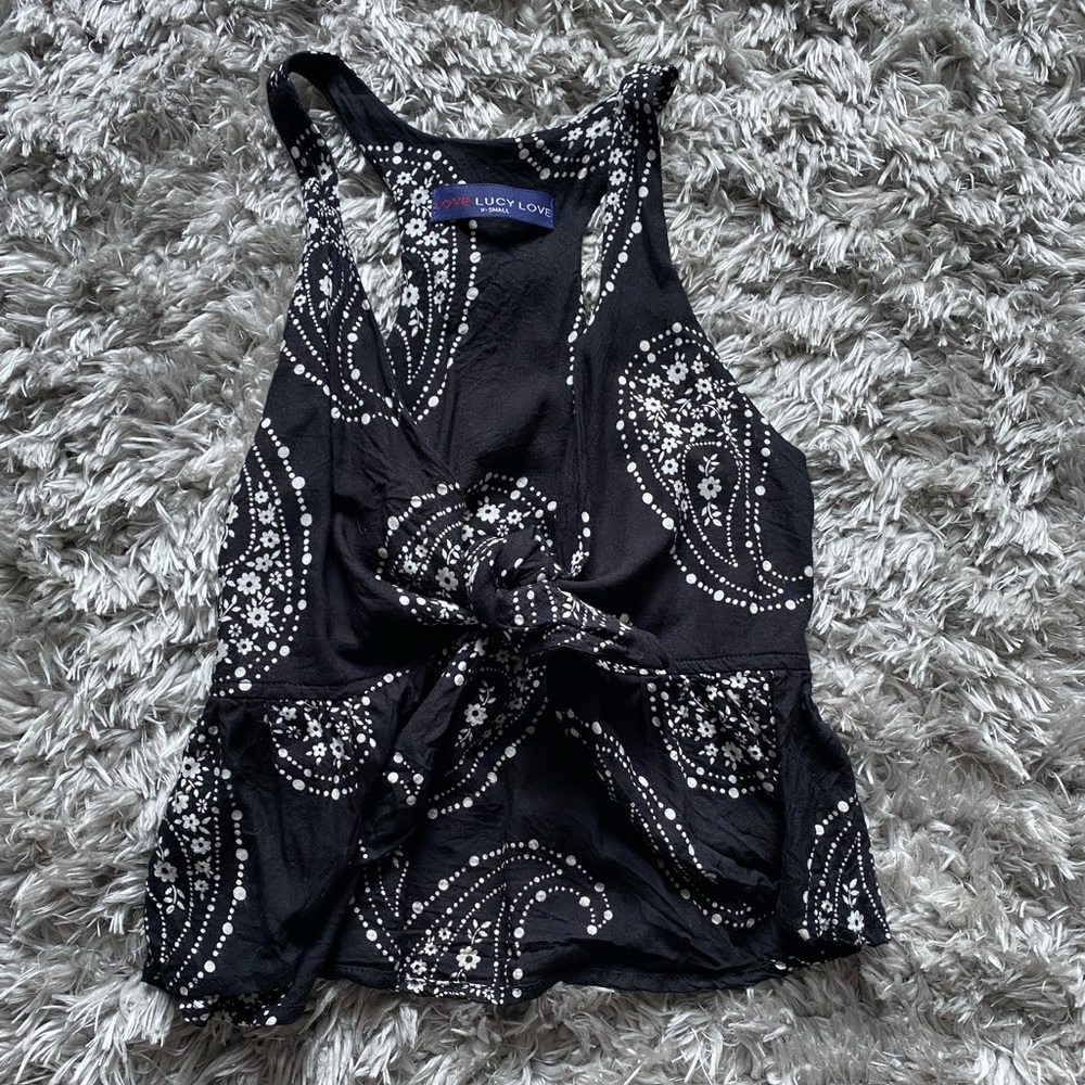 Black & White Tie Front Lucy Love Crop Top (X-Small)
